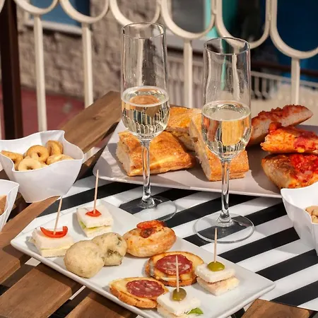 住宿加早餐酒店 Relax In 4*